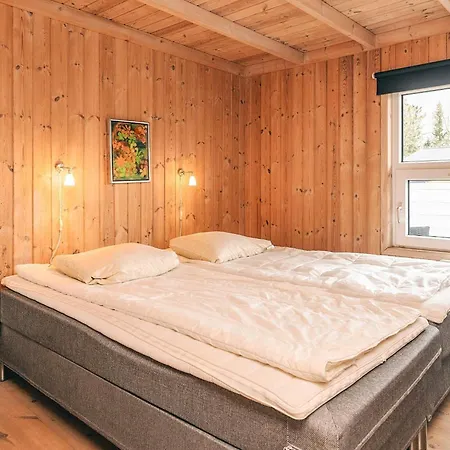 8 Person In Holiday home