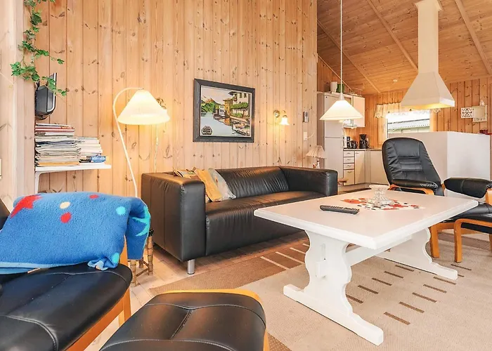 Holiday home 8 Person In Hals-by Traum